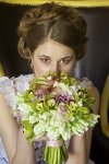 Букет невесты с орхидеями и лютиками - Фисташковый мусс
