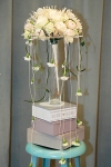 Букет невесты с розами и гвоздиками - Нежное прикосновение